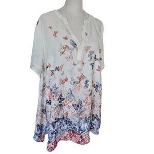 Torrid Women's Butterfly Blouse Top V neck Short Sleeved size 2